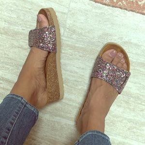 Platform Sophia Milano sparkle sandals